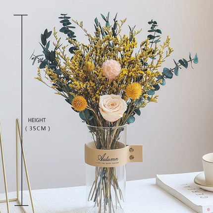Elegant Eucalyptus and Daisy Dried Floral Display - Très Elite