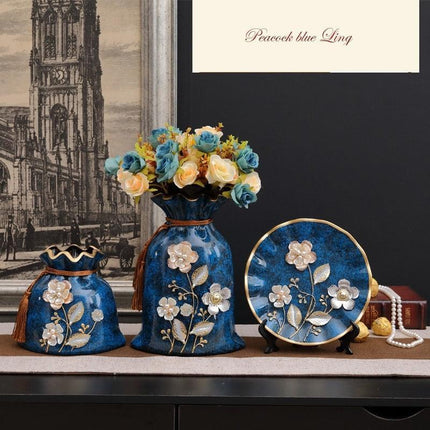 Elegant European Trio: 3D Ceramic Vase Collection for Chic Home Styling - Très Elite