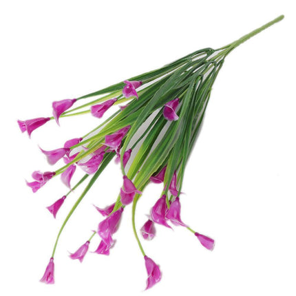 Elegant Faux Calla Lily Floral Arrangement for Stylish Home Accents..