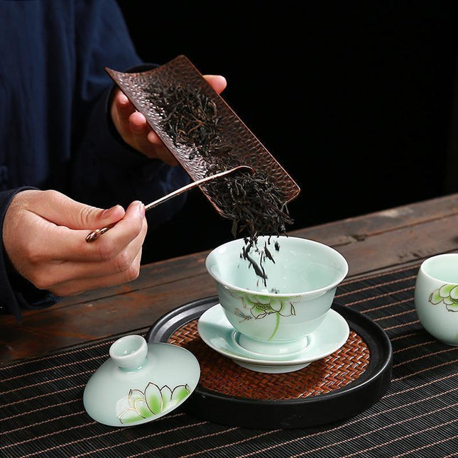 Elegant Floral KungFu Porcelain Teacups Set - Elevate Your Tea Time Experience