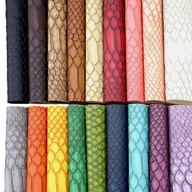 Elegant Gator Textured Matte Faux Leather Crafting Roll - Premium Quality for Creative Projects