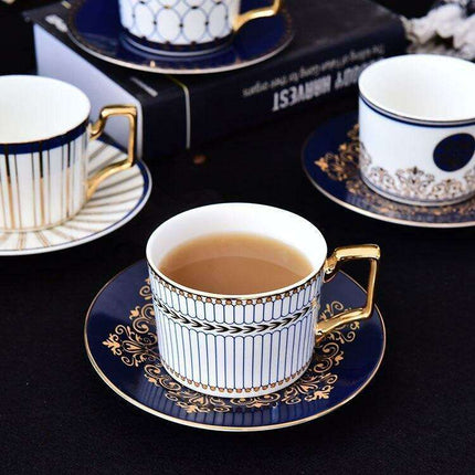 Elegant Gold-Accented Ceramic Tea and Coffee Cup Set - Très Elite