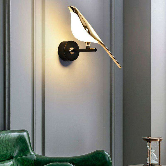 Elegant Gold Rotating LED Wall Lamp - Modern Lighting Solution for Bedrooms