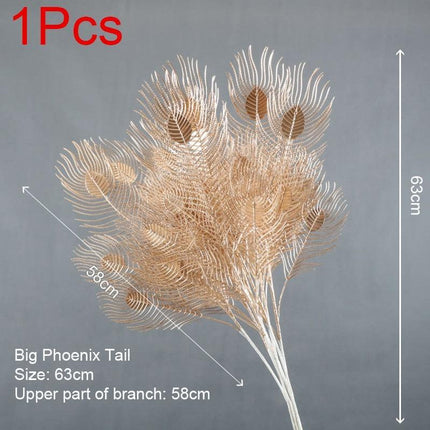 Elegant Golden Maple Leaf Home Decor Accent - Stunning Decorative Piece - Très Elite