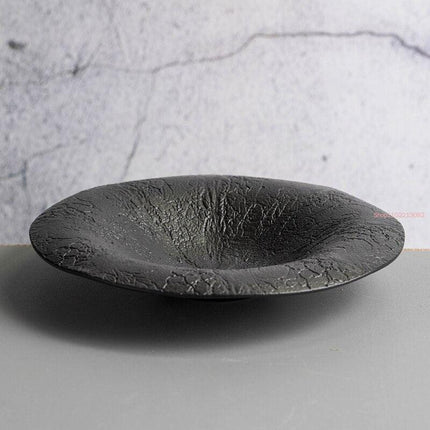 Elegant Handcrafted Ceramic Steak Plate with Unique Volcanic Design - Très Elite