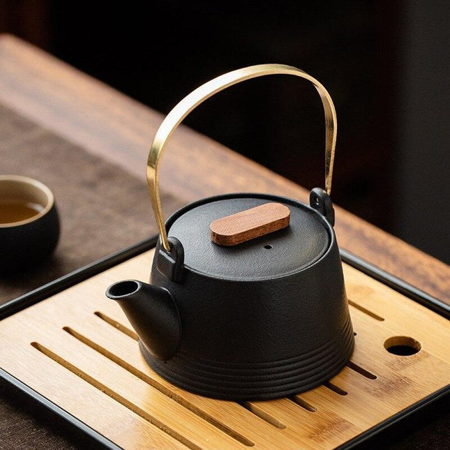 Elegant Japanese Tea Travel Set: Black Pottery Teaware with Convenient Carry Bag