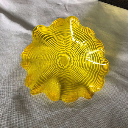 Elegant LED Chandelier: Chic Lighting Solution for Dining Spaces and Modern Interiors