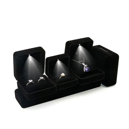Elegant LED Velvet Jewelry Display Cases for Exquisite Presentation- Très Elite- Très Elite