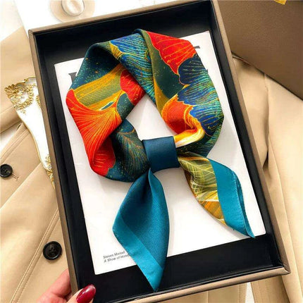 Elegant Leopard Print Silk-like Scarf: Elevate Your Style Game - Très Elite