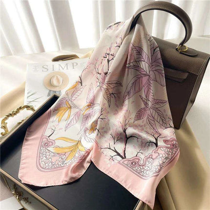 Elegant Leopard Print Silk-like Scarf: Elevate Your Style Game - Très Elite