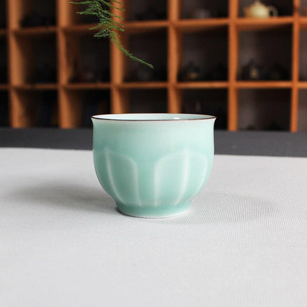 Elegant Longquan Celadon Tea Cups Set - Exquisite Ceramic Duo - Très Elite