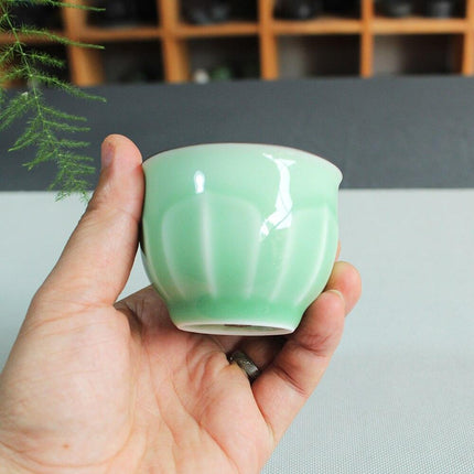 Elegant Longquan Celadon Tea Cups Set - Exquisite Ceramic Duo - Très Elite