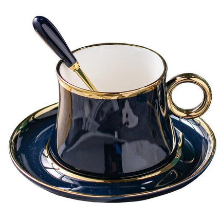 Elegant Mediterranean Floral Tea Mug: Perfect for Sophisticated Sipping - Très Elite