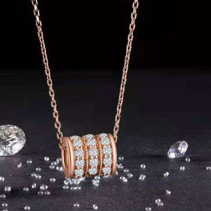 Elegant Moissanite Pendant Necklace with Platinum and Rose Gold Accents - Très Elite