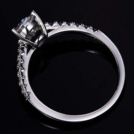 Elegant Moissanite and Zircon Silver Ring Set - Timeless Gemstone Duo in Luxurious Gift Packaging - Très Elite