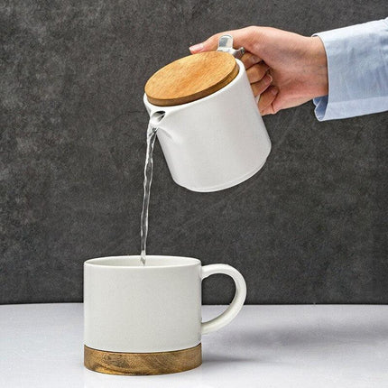 Elegant Nordic-Japanese Ceramic Tea Set with Acacia Wood Lid and Integrated Strainer - Très Elite