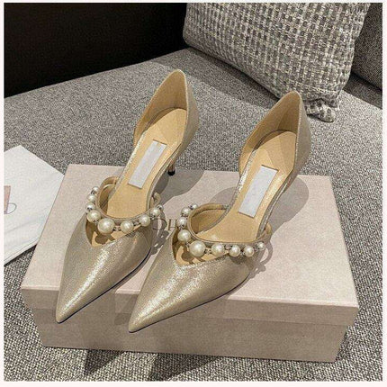 Elegant Pearl-Accented Stiletto Bridal Heels: Timeless Wedding Pumps - Très Elite