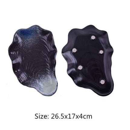 Elegant Pearlescent Porcelain Serving Tray: Stylish Anti-Slip Dish for Any Occasion - Très Elite