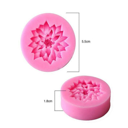 Elegant Petal Flower Silicone Mold for Baking and Crafting - Très Elite
