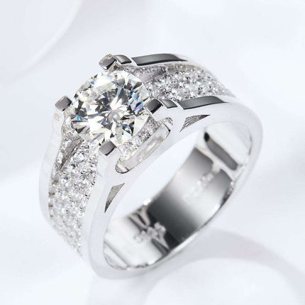 Elegant Radiance: 1 Carat Lab-Grown Diamond Sterling Silver Ring with Platinum Finish