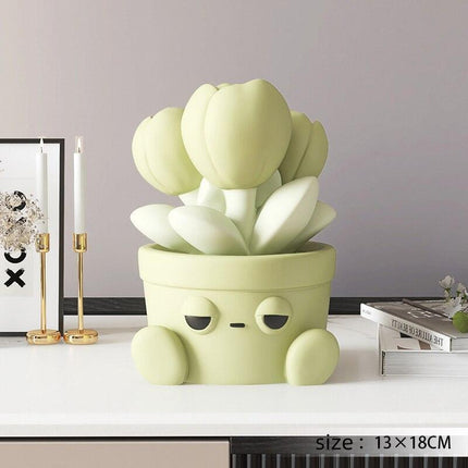 Elegant Resin Tulip Sculptures for Modern Home Decor - Très Elite