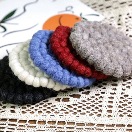 Elegant Round Wool Felt Coasters - Stylish Surface Protection Set..