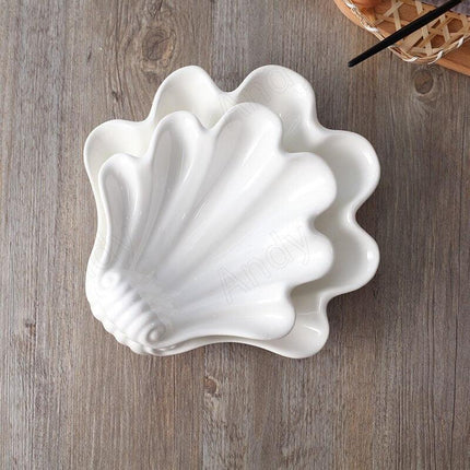 Elegant Shell-Inspired Handcrafted Ceramic Plate Set for Luxurious Dining - Très Elite