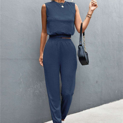 Elegant Sleeveless Top and Joggers Set - Effortless Style Ensemble