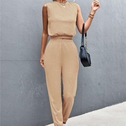 Elegant Sleeveless Top and Joggers Set - Effortless Style Ensemble