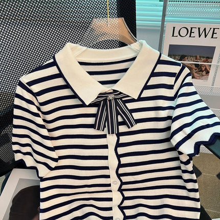 Elegant Striped Summer Knit Top with Bowtie Detail - Lightweight and Stylish - Très Elite