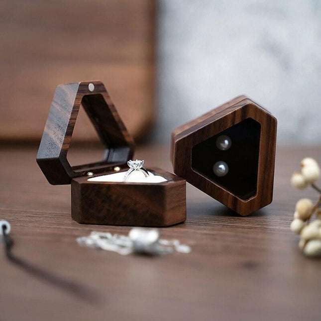 Elegant Velvet-Lined Wooden Ring Box - Ideal for Proposals and Jewelry Storage