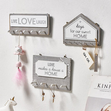 Elegant Vintage-Inspired Alphabet Wooden Hooks for Stylish Organization - Très Elite