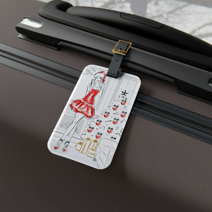 Elegant Winter Travel Tag: Customizable Accessory for the Fashionable Adventurer - Très Elite
