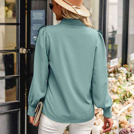 Elegant Women's Ruffle-Collared Button-Up Blouse - Très Elite