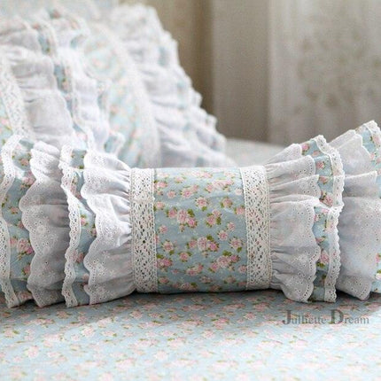 Embroidered Elegance White Lace Cushion - European-Inspired Luxurious Home Decor Accent