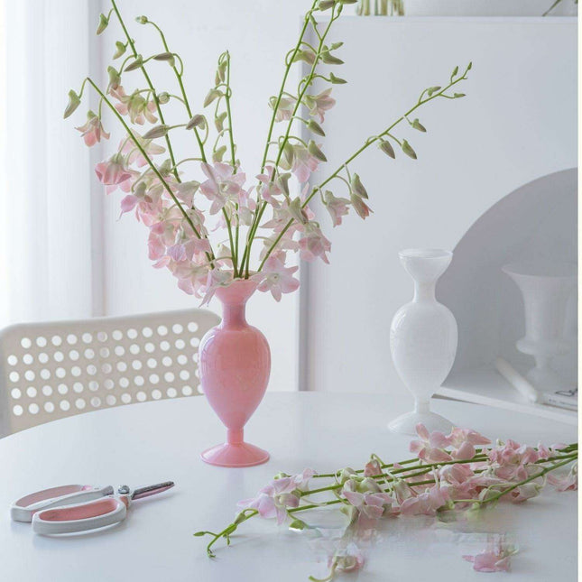 Emerald Elegance: The Nordic Vase for Timeless Home Decor