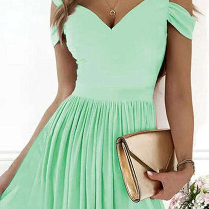 Enchanting Elegance: Women's V-Neck Printed Maxi Dress