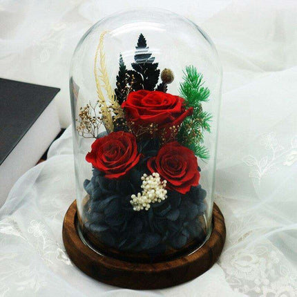 Eternal Charm: Luxurious Rose in Glass Dome Display - Très Elite