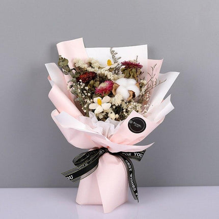 Eternal Love Dried Flower Bouquet - The Ultimate Gift for Valentine's Day and Celebrations - Très Elite