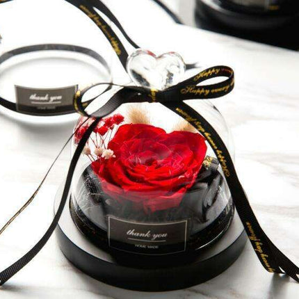 Eternal Love: Enchanted Glass Dome with Preserved Rose - Très Elite