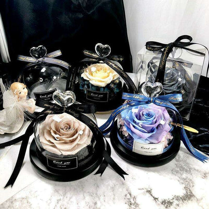 Eternal Romance - Glass Enchantment with Preserved Roses and LED Lights - Très Elite