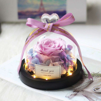 Eternal Romance Rose Glass Dome: A Timeless Symbol of Love and Grace - Très Elite