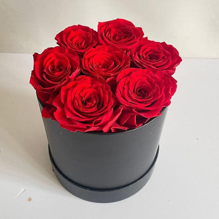 Eternal Romance Rose - Heart-Shaped Forever Floral Display - Très Elite