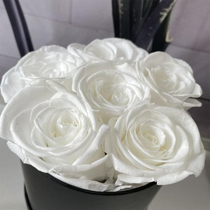 Eternal Romance Rose - Heart-Shaped Forever Floral Display - Très Elite