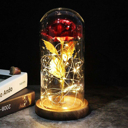 Everlasting Love: Enchanted Rose Display in Heart-Shaped Glass Dome - Luxurious Gift for Memorable Occasions - Très Elite