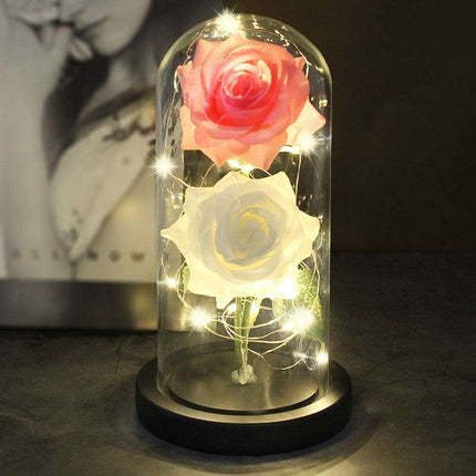 Everlasting Love: Enchanted Rose Display in Heart-Shaped Glass Dome - Luxurious Gift for Memorable Occasions - Très Elite