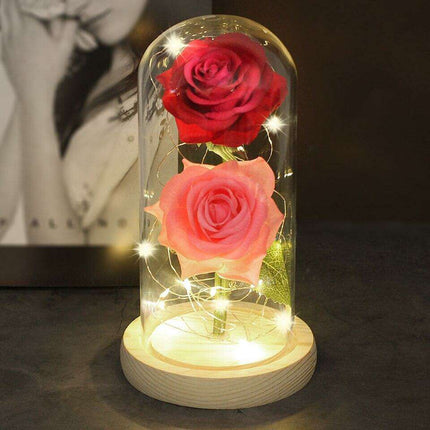 Everlasting Love: Enchanted Rose Display in Heart-Shaped Glass Dome - Luxurious Gift for Memorable Occasions - Très Elite