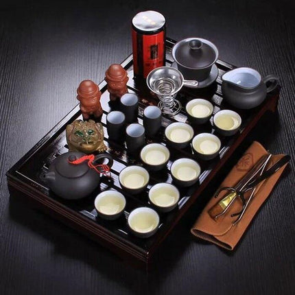 Exquisite 26-Piece Yixing Ceramic Tea Set with Elegant Wooden Tray - Traditional Chinese Tea Experience - Très Elite