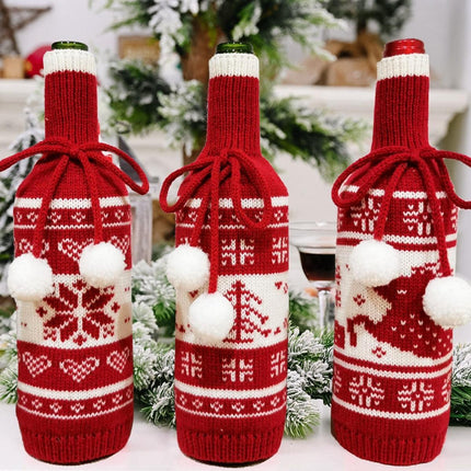 Festive Cheer Wine Bottle Cover - Perfect for Holiday Gatherings
