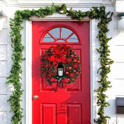 Festive Christmas Lantern Wreath: A Touch of Elegance and Warmth - Très Elite